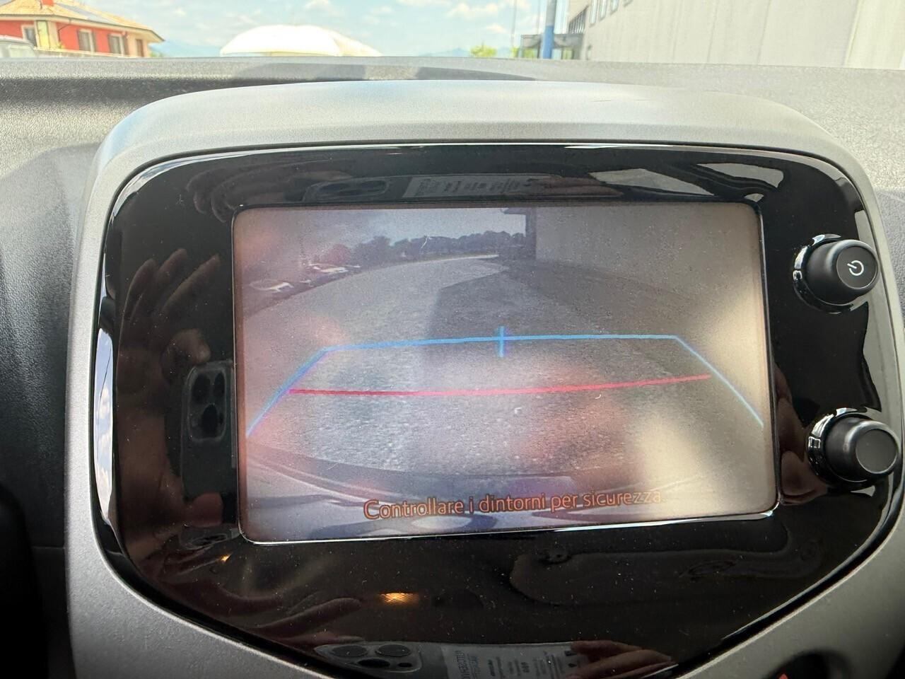 Toyota Aygo 1.0 VVT-i 72 CV 5 porte x-play