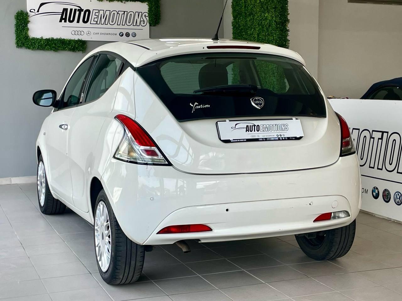 Lancia Ypsilon GPL - Uniproprietario