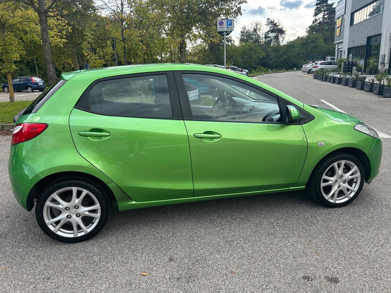 Mazda 2 Mazda2 1.3 16V 86CV 5p. Neo patentati