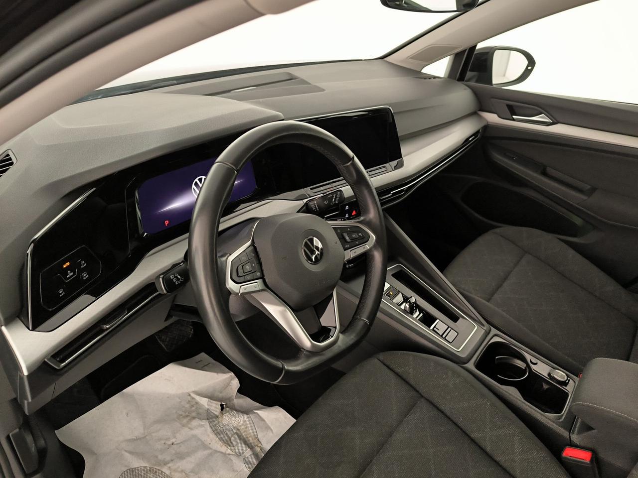 Volkswagen Golf 2.0 tdi life 115cv dsg