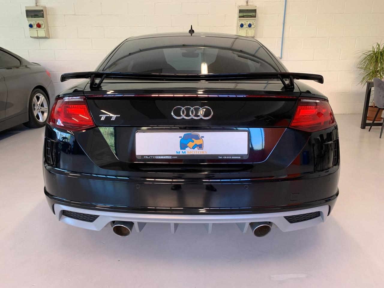 Audi TT Coupé 40 TFSI S tronic S-LINE