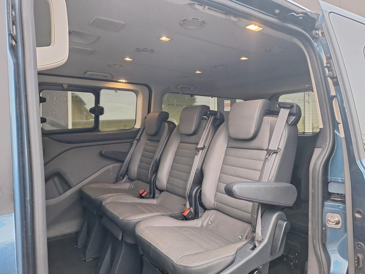 Ford Tourneo Custom AUTOCARRO 6 POSTI PASSO LUNGO 320 2.0 EcoBlue 185CV PL Titanium