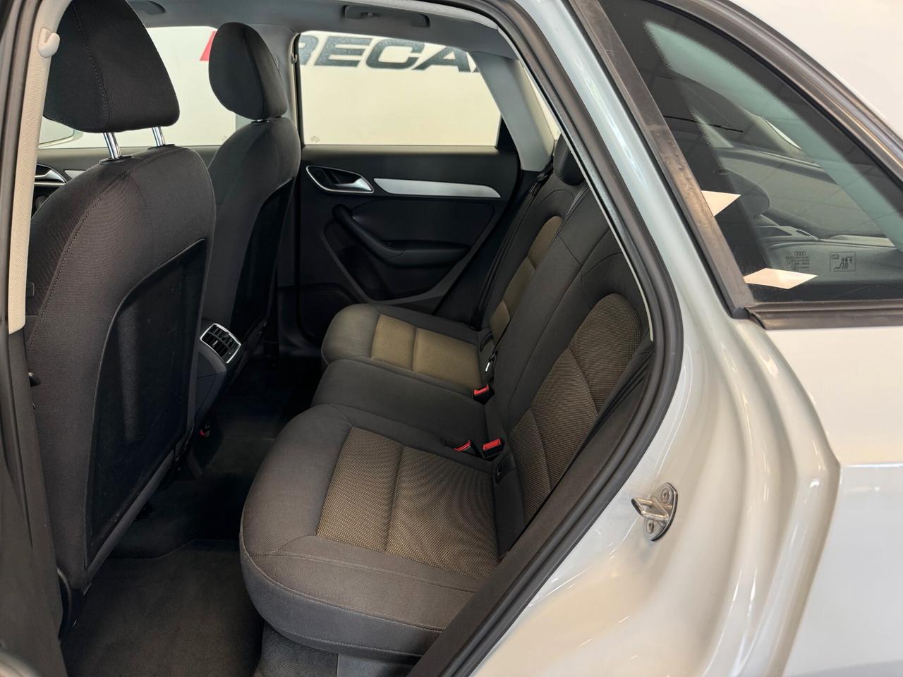 Audi Q3 2.0 TDI quattro S tronic TETTO XENON NAVI