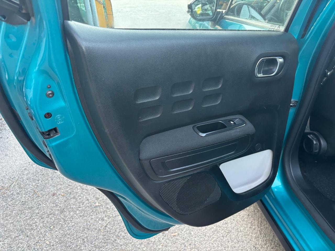 Citroen C3 benzina Shine OK NEOPATENTATI