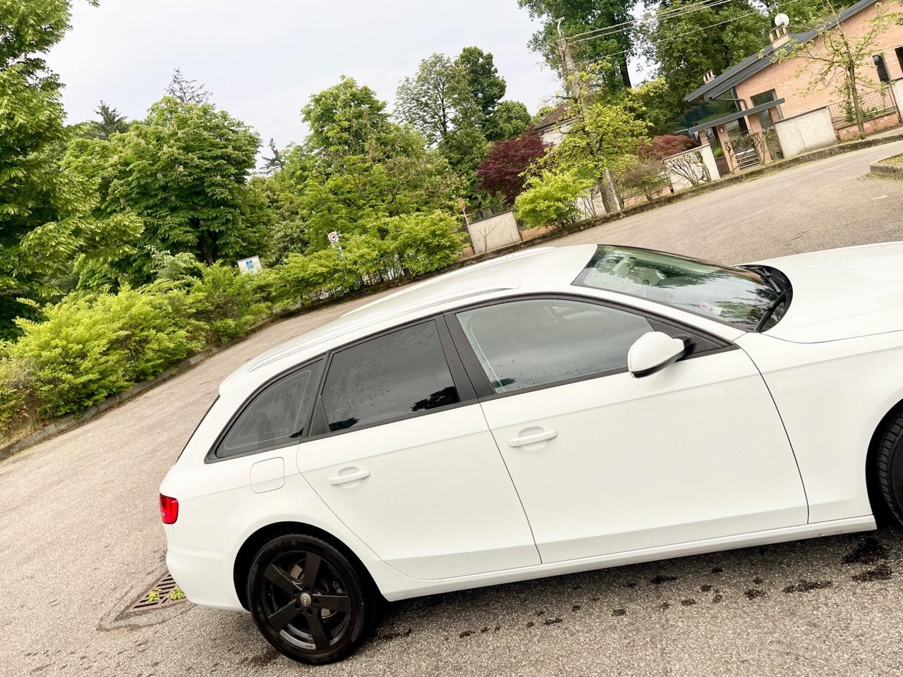 Audi A4 1.8 TFSI 120 CV Ambiente