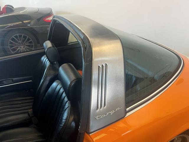 PORSCHE 911 T 2200 Targa