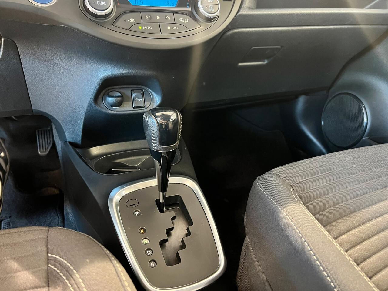 Toyota Yaris ACTIVE