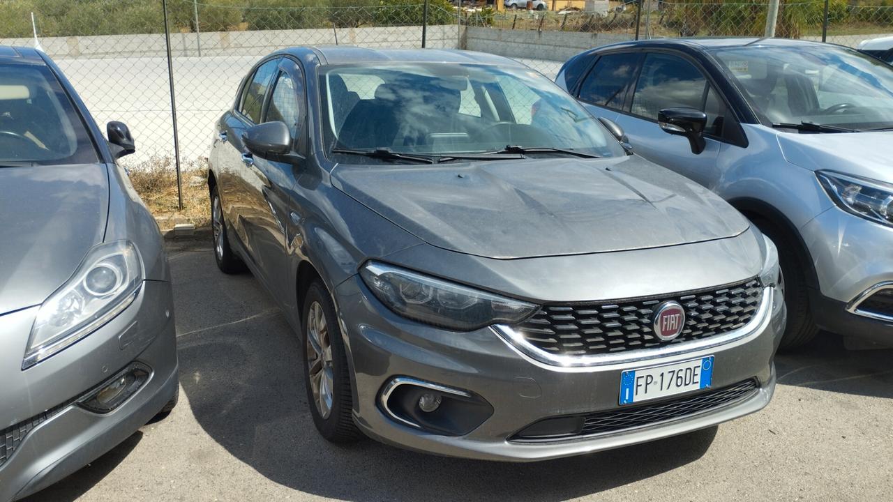 Fiat Tipo 1.6 Mjt S&S DCT 5 porte S-Design
