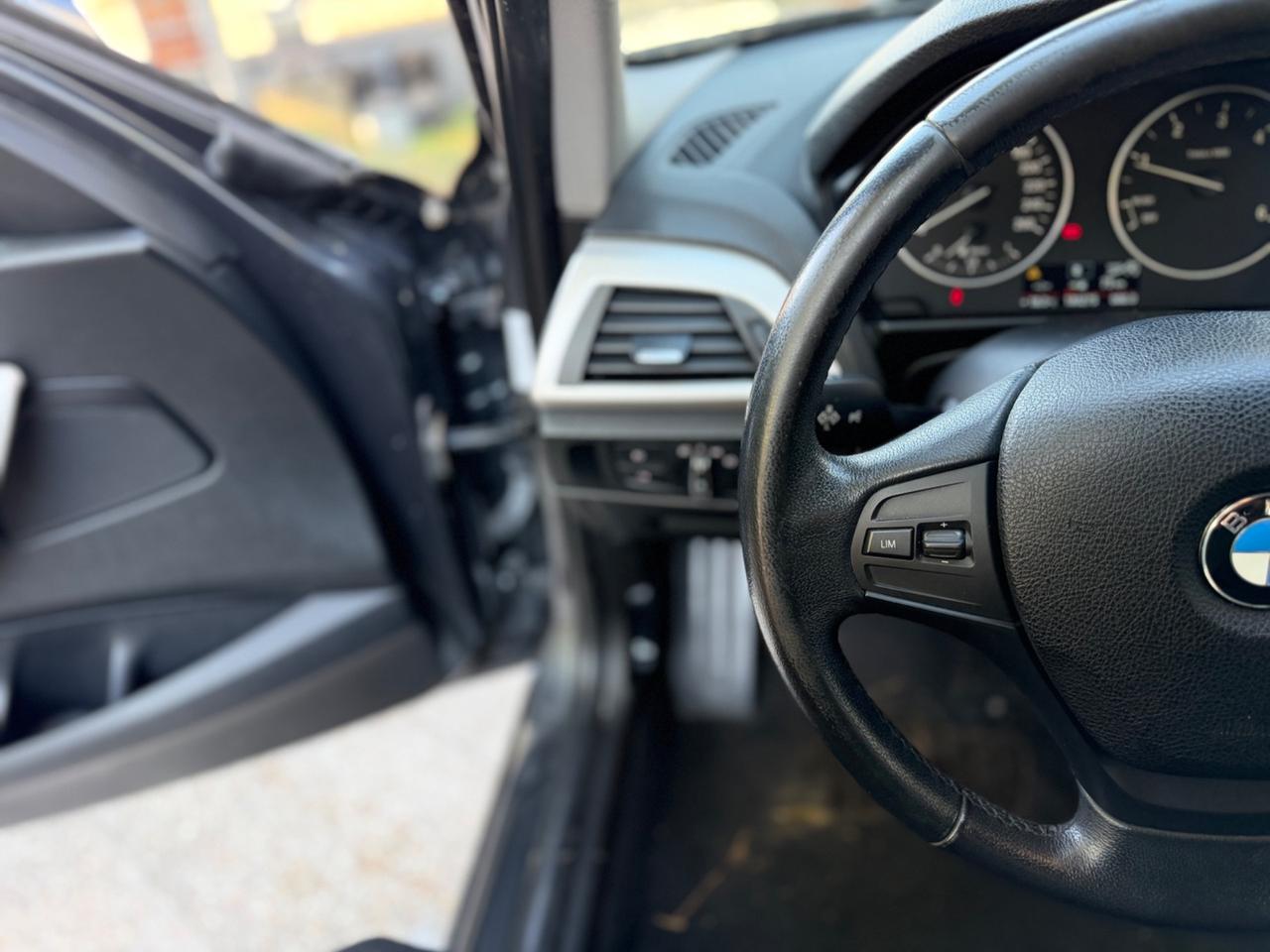 Bmw 120d 5p. Sport Gancio Traino