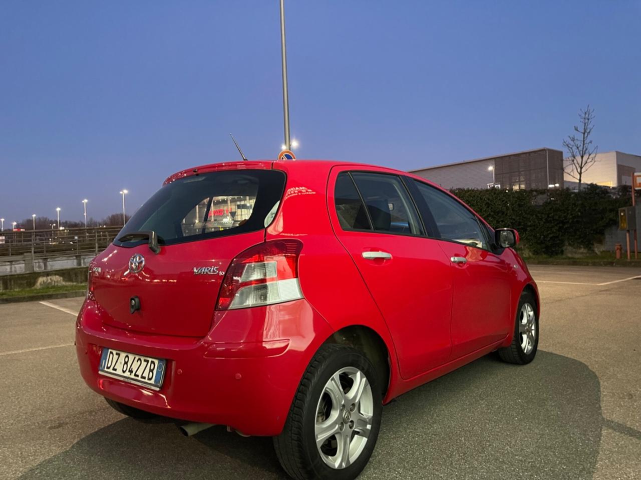 Toyota Yaris 1.3 5 porte M-MT Sol