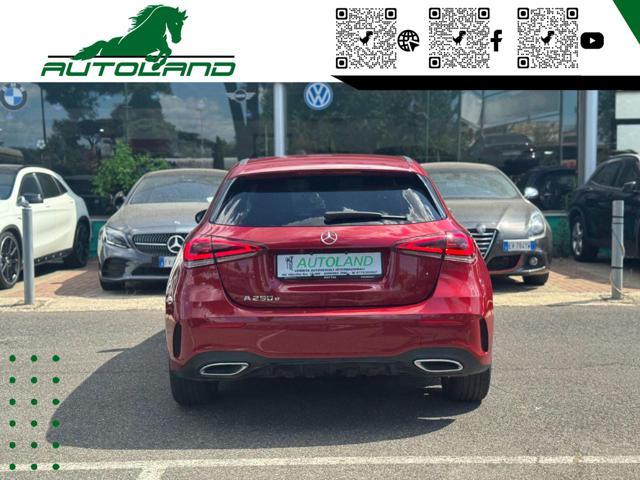 MERCEDES-BENZ A 250 e Plug-in Hybrid |PREMIUM AMG |Tetto Panoramico