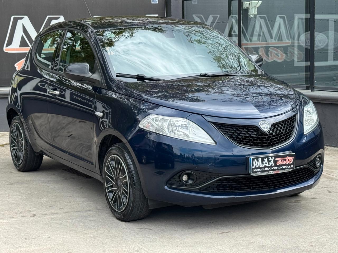 Lancia Ypsilon 1.2 69 CV 5 eco chic
