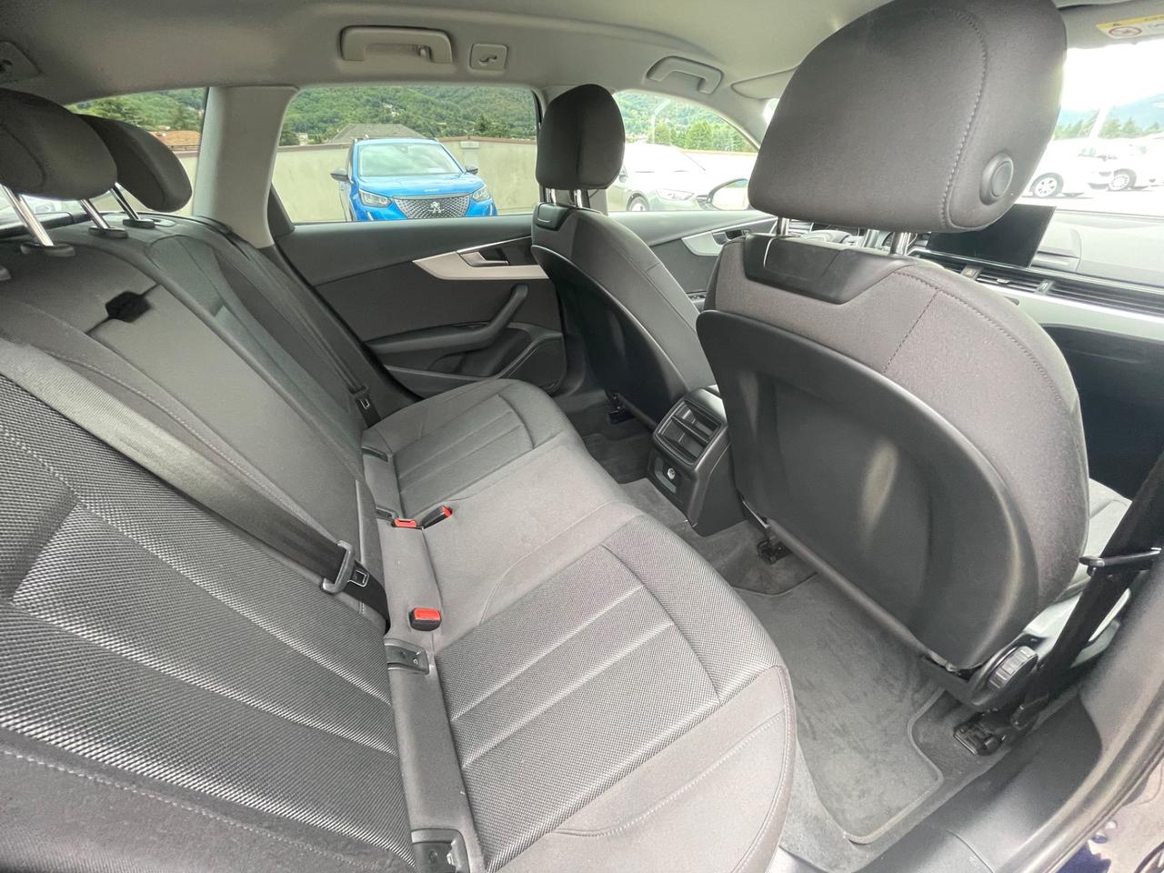 Audi A4 AVANT 35 TDI 163 Cv S TRONIC 1 Proprietario