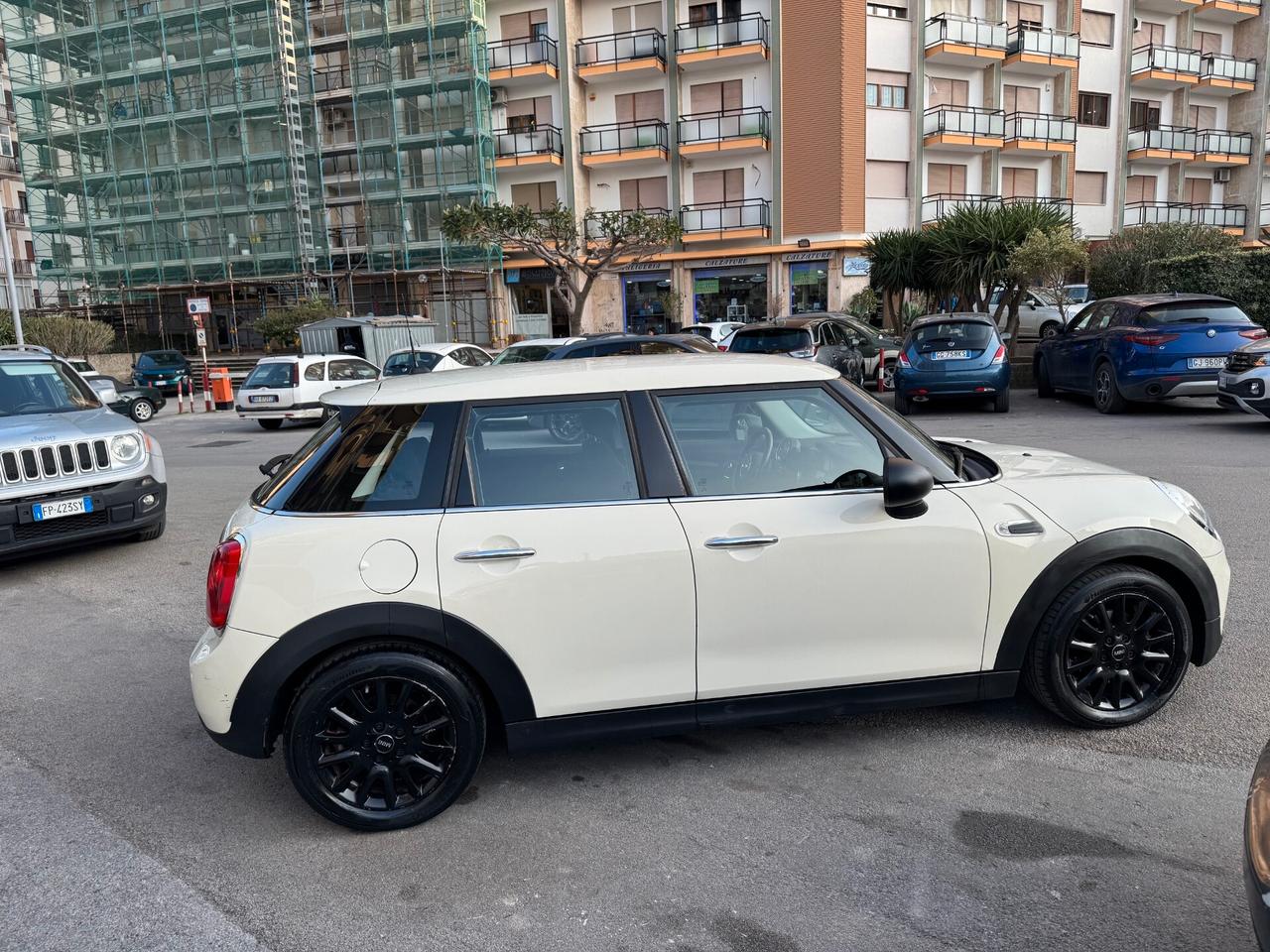 Mini 1.5 One D 5 porte