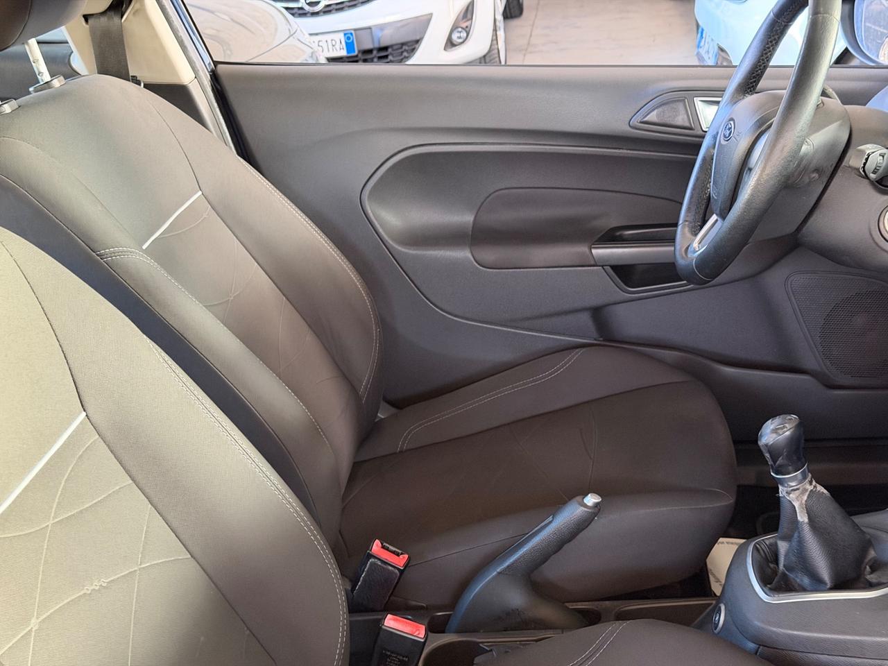 Ford Fiesta 1.4 5 porte Bz.- GPL Business