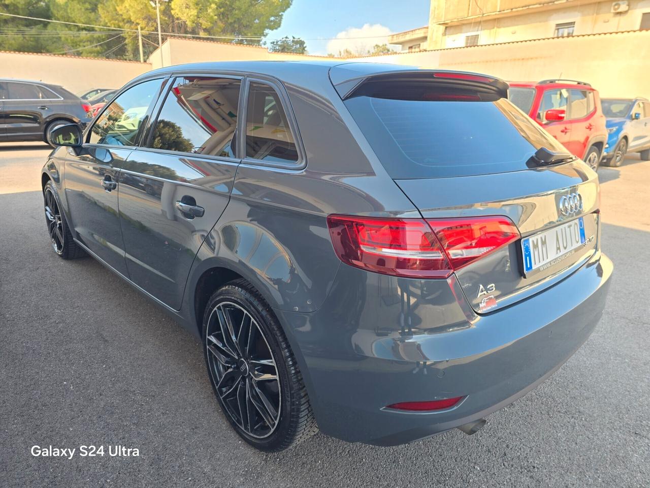 Audi A3 SPB 30 TDI Business Advanced