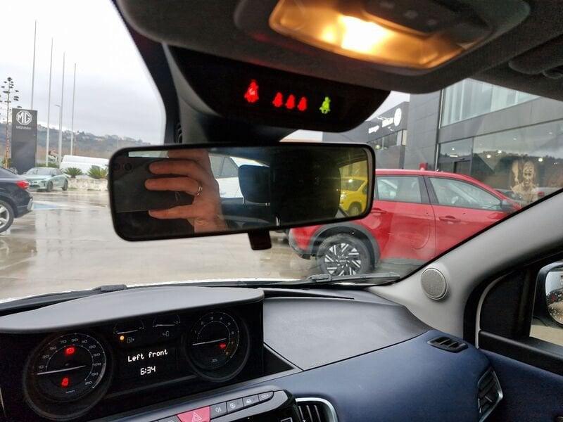 Lancia Ypsilon III 2021 1.0 firefly hybrid Platino s&s 70cv