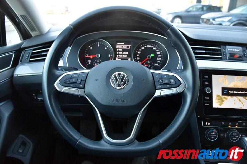 Volkswagen Passat RESTYLING 2.0 TDI 150 CV DSG BUSINESS