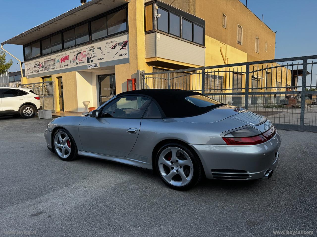 PORSCHE 911 Carrera 4S Cabriolet