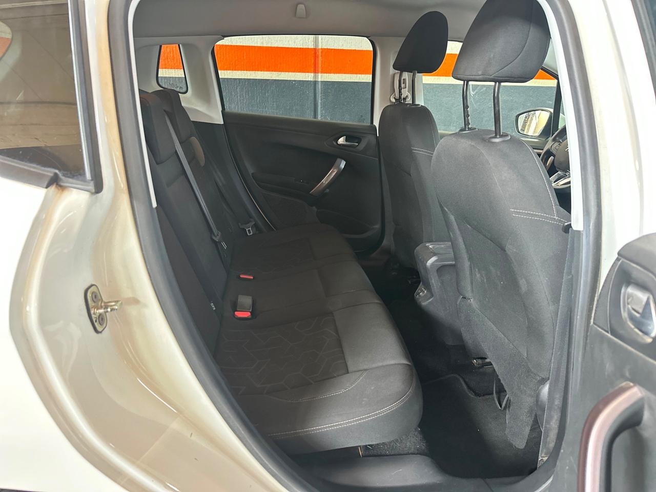Peugeot 2008 PureTech 82 Allure NEOPATENTATI