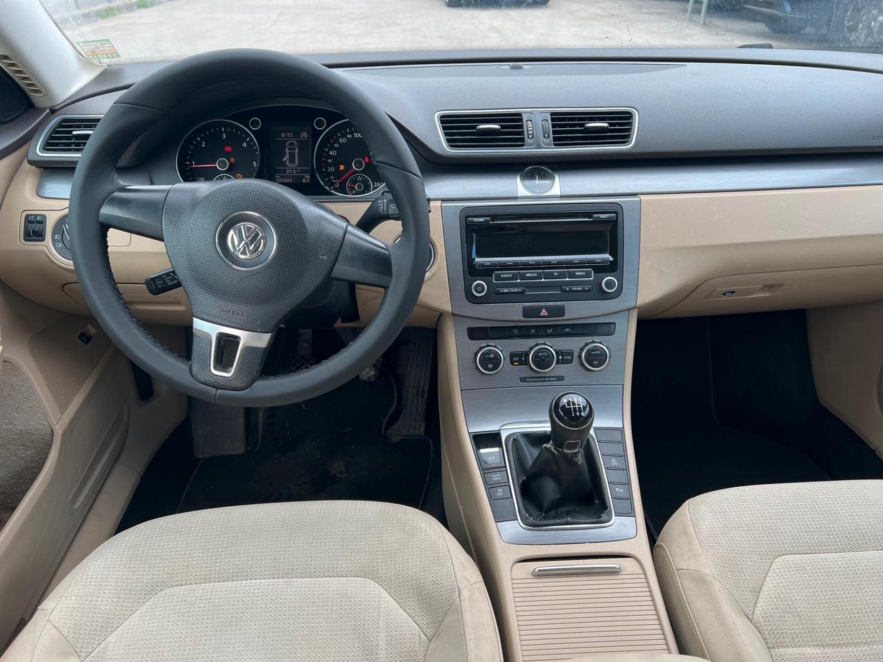 Volkswagen Passat Var. 2.0 TDI 140 cv 2014