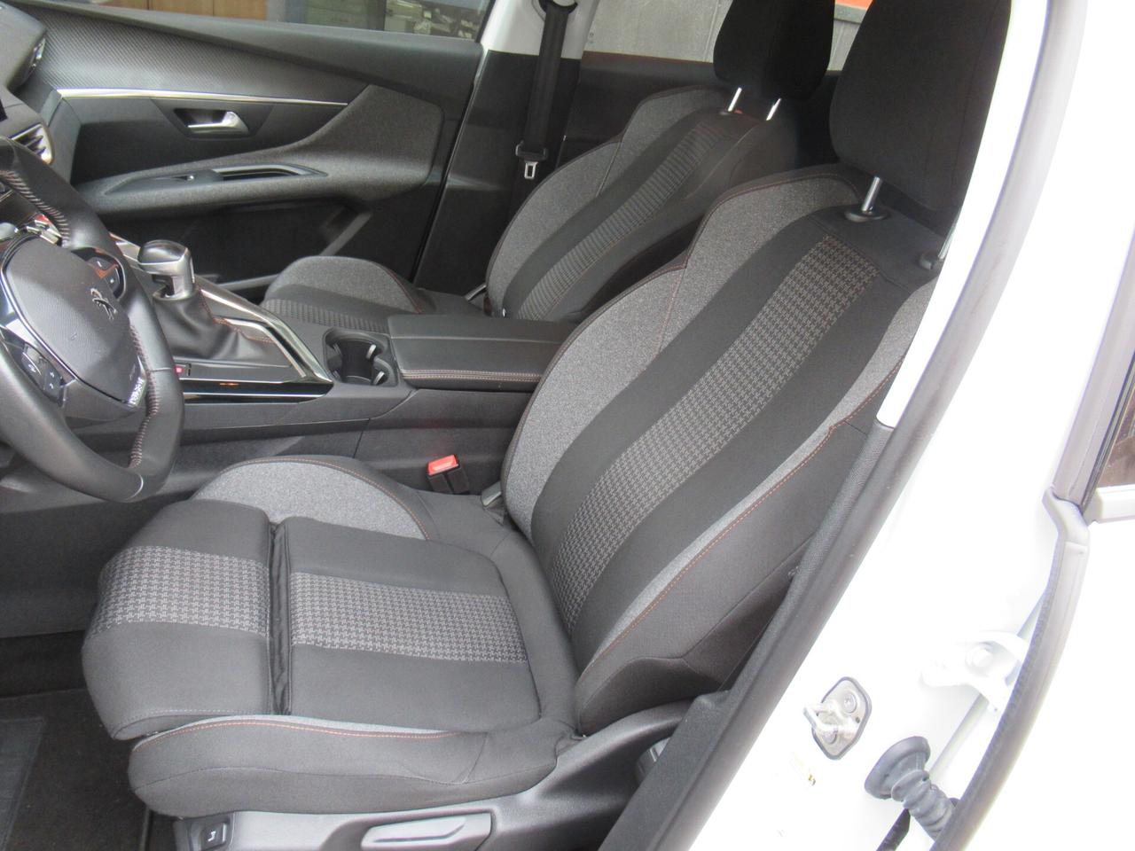 Peugeot 3008 BlueHDi 130 S&S Business