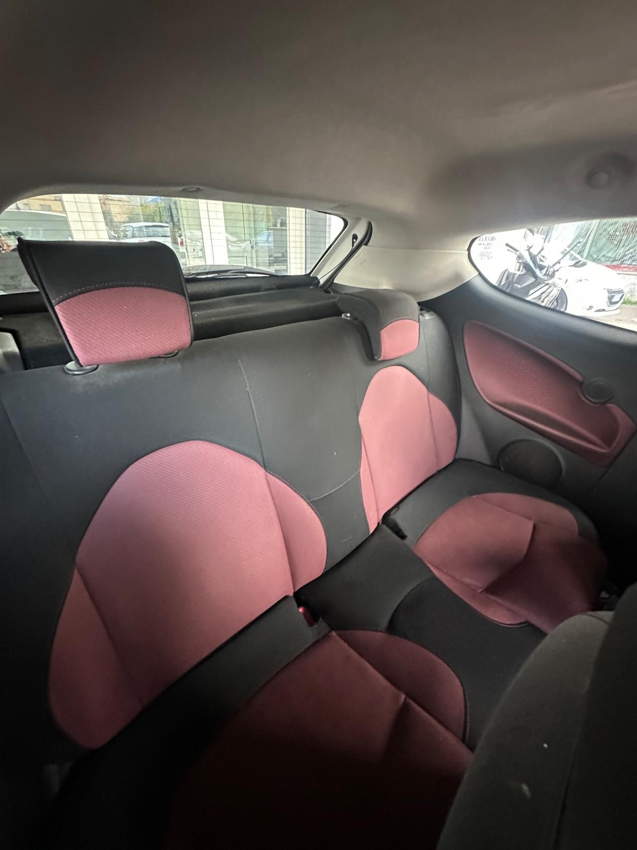 Alfa Romeo MiTo 1.6 JTDm 16V Distinctive Sport Pack