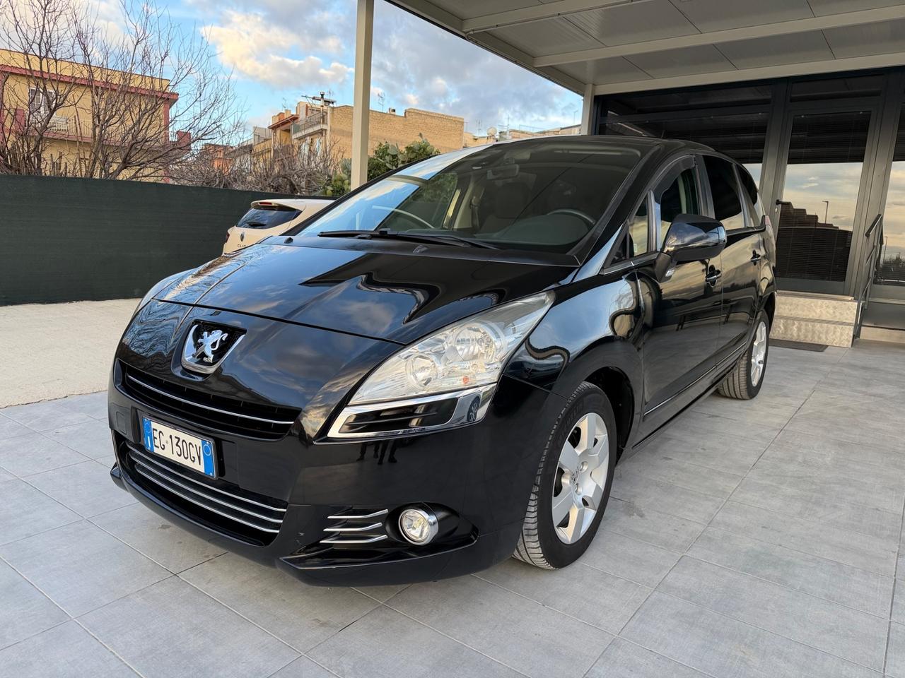 Peugeot 5008 1.6 HDi 112CV Premium