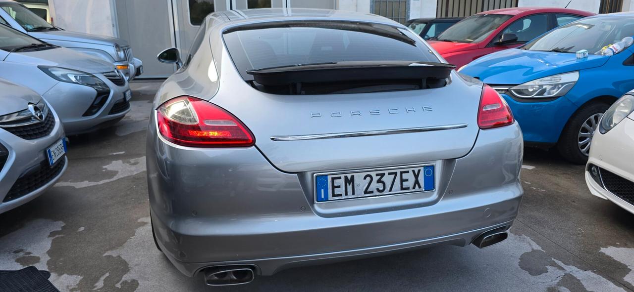 Porsche Panamera 3.0 Diesel Platinum Edition