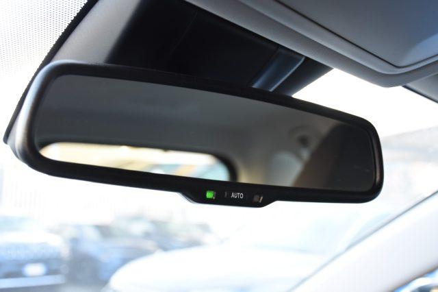 TOYOTA RAV 4 MY23 RAV4 2.5 HV (222CV) E-CVT AWD-i Business