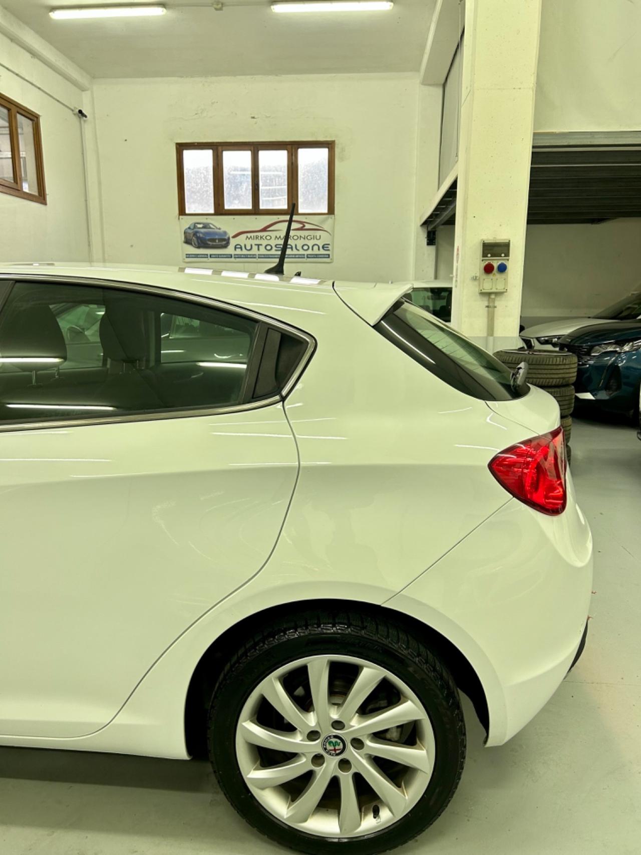 Alfa Romeo Giulietta 1.6 120 CV FINANZIABILE