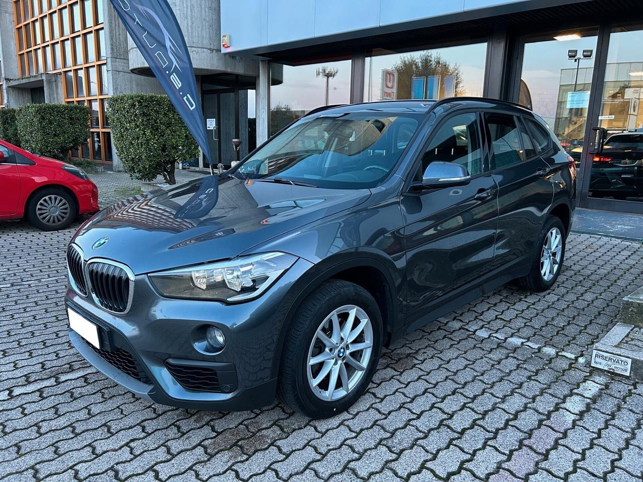 BMW X1 sdrive18d NEOPATENTATI GANCIO TRAINO