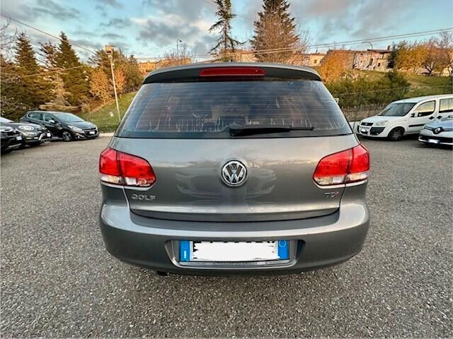 Volkswagen Golf VI 1.6 TDI 105cv 5p. Comfortline