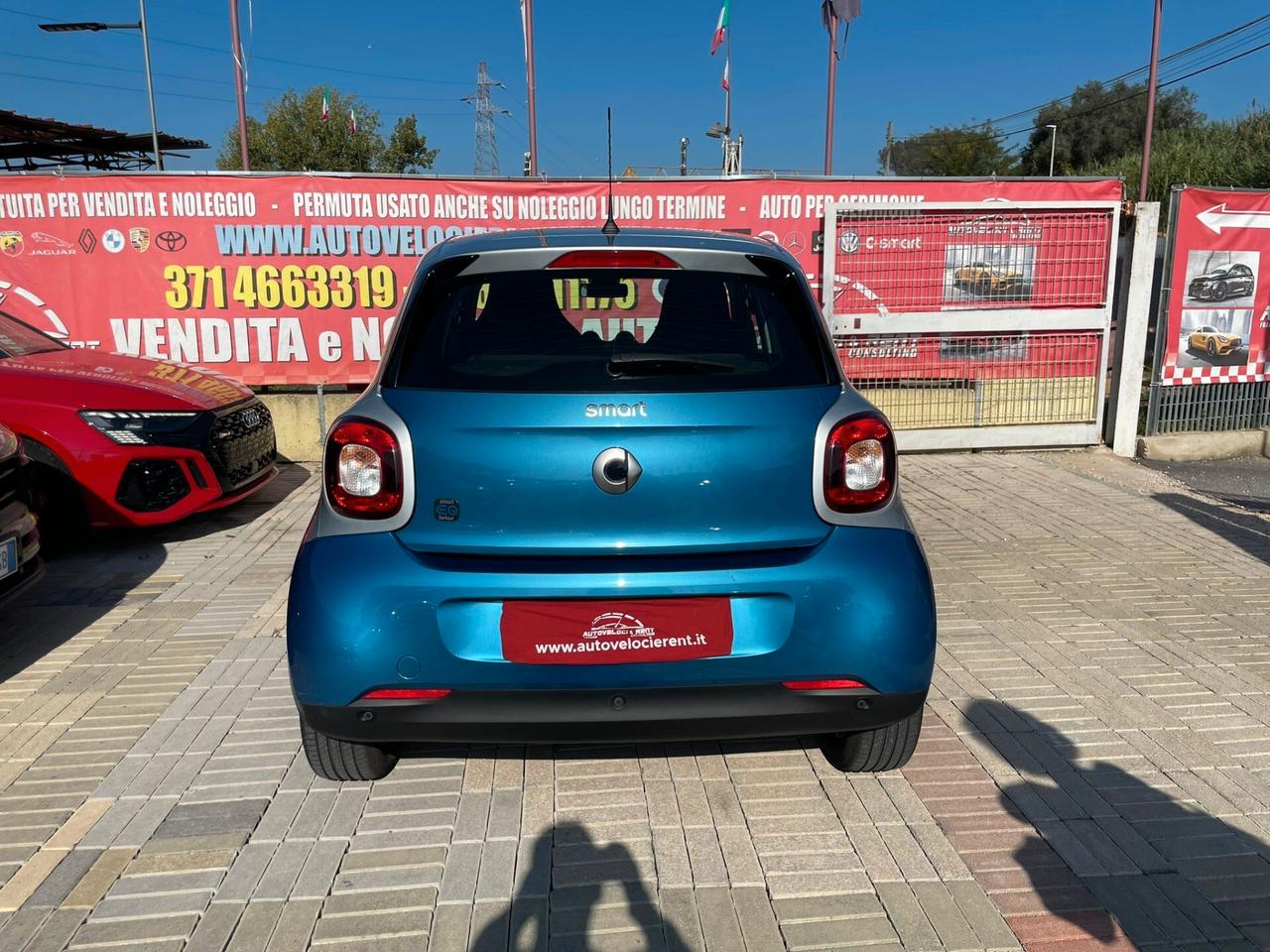 Smart ForFour EQ IDONEA PER NEOPATENTATI