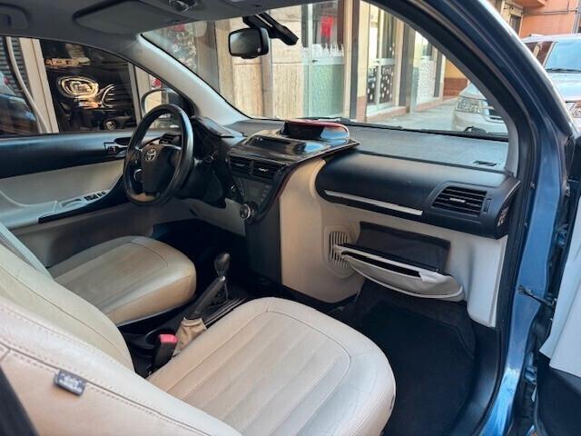 Toyota iQ 1.0 High Collection - Cambio Automatico