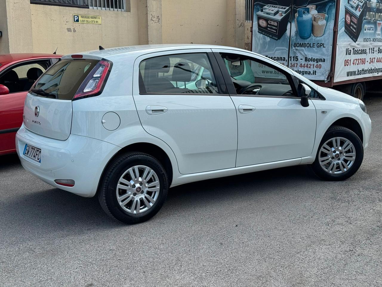 Fiat Punto 1.4 8V 5 porte Natural Power Lounge