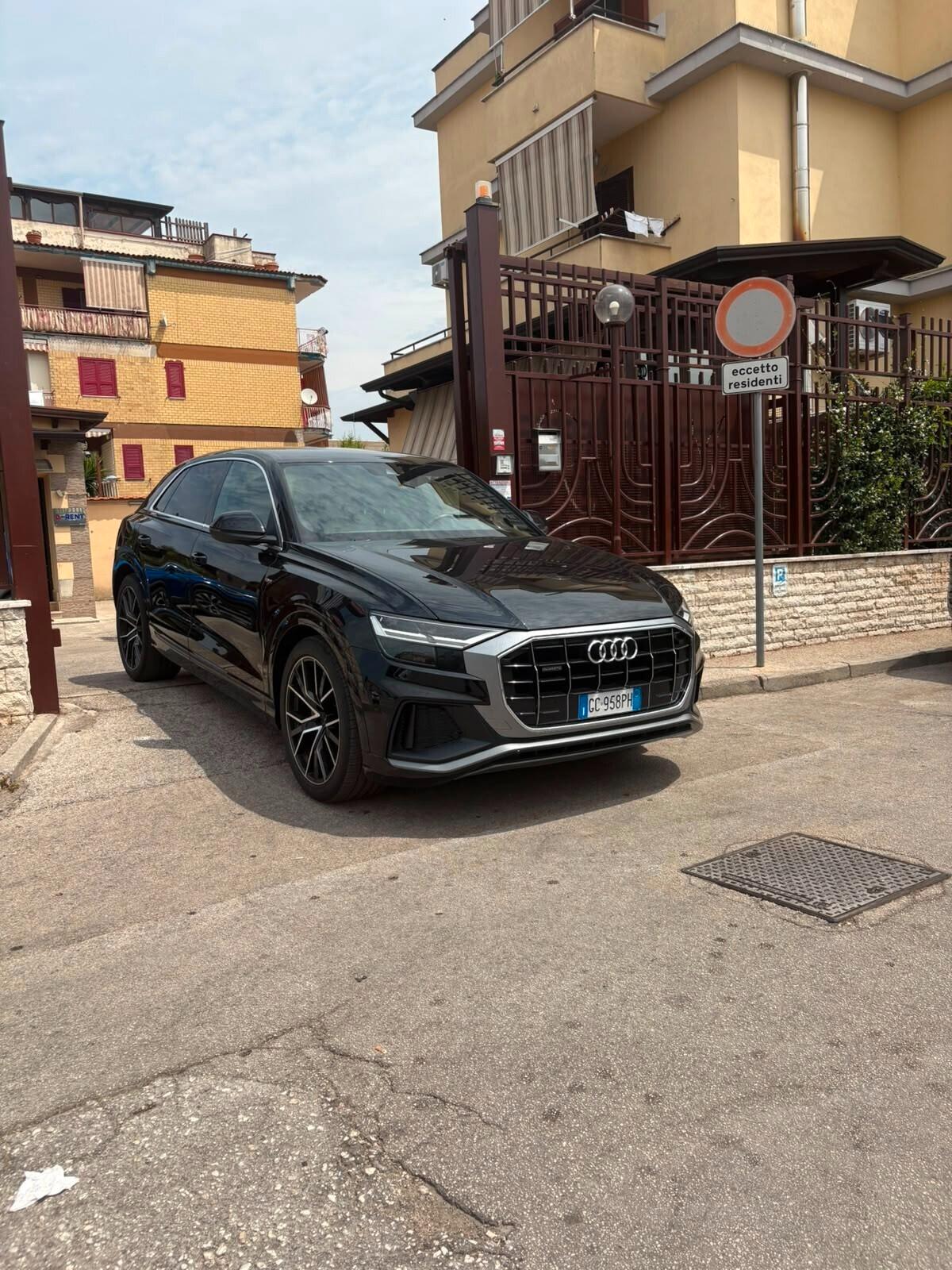 Audi Q8 SQ8 TDI quattro tiptronic