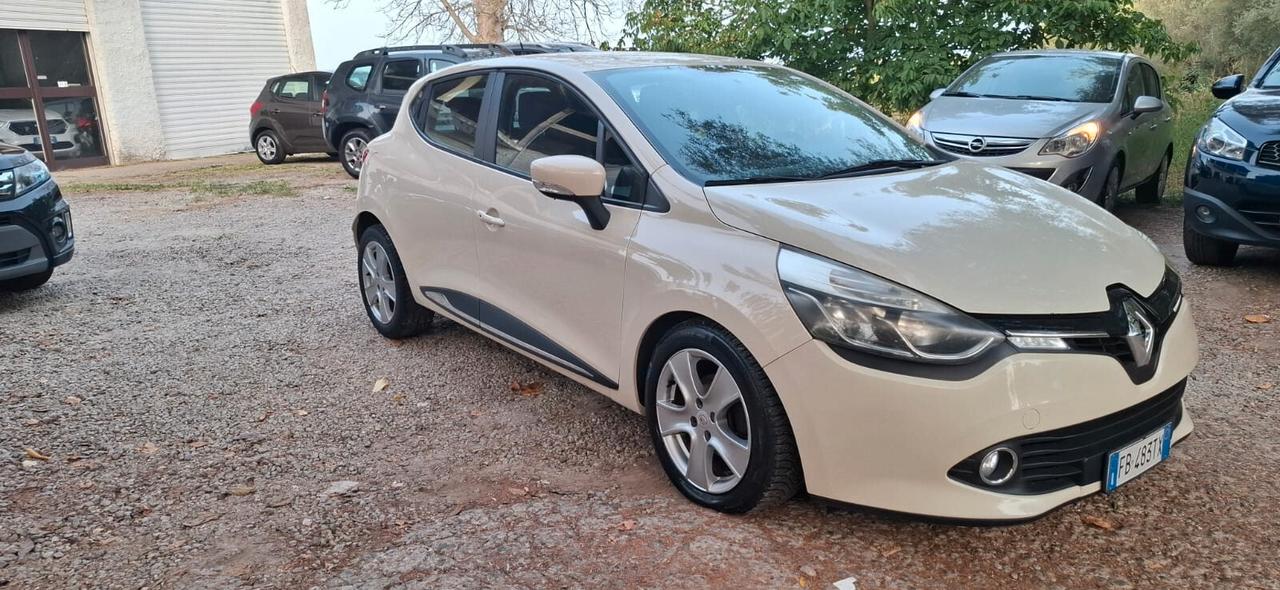 Renault Clio dCi 8V 90CV Start&Stop cambio aut.