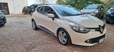 Renault Clio dCi 8V 90CV Start&Stop cambio aut.