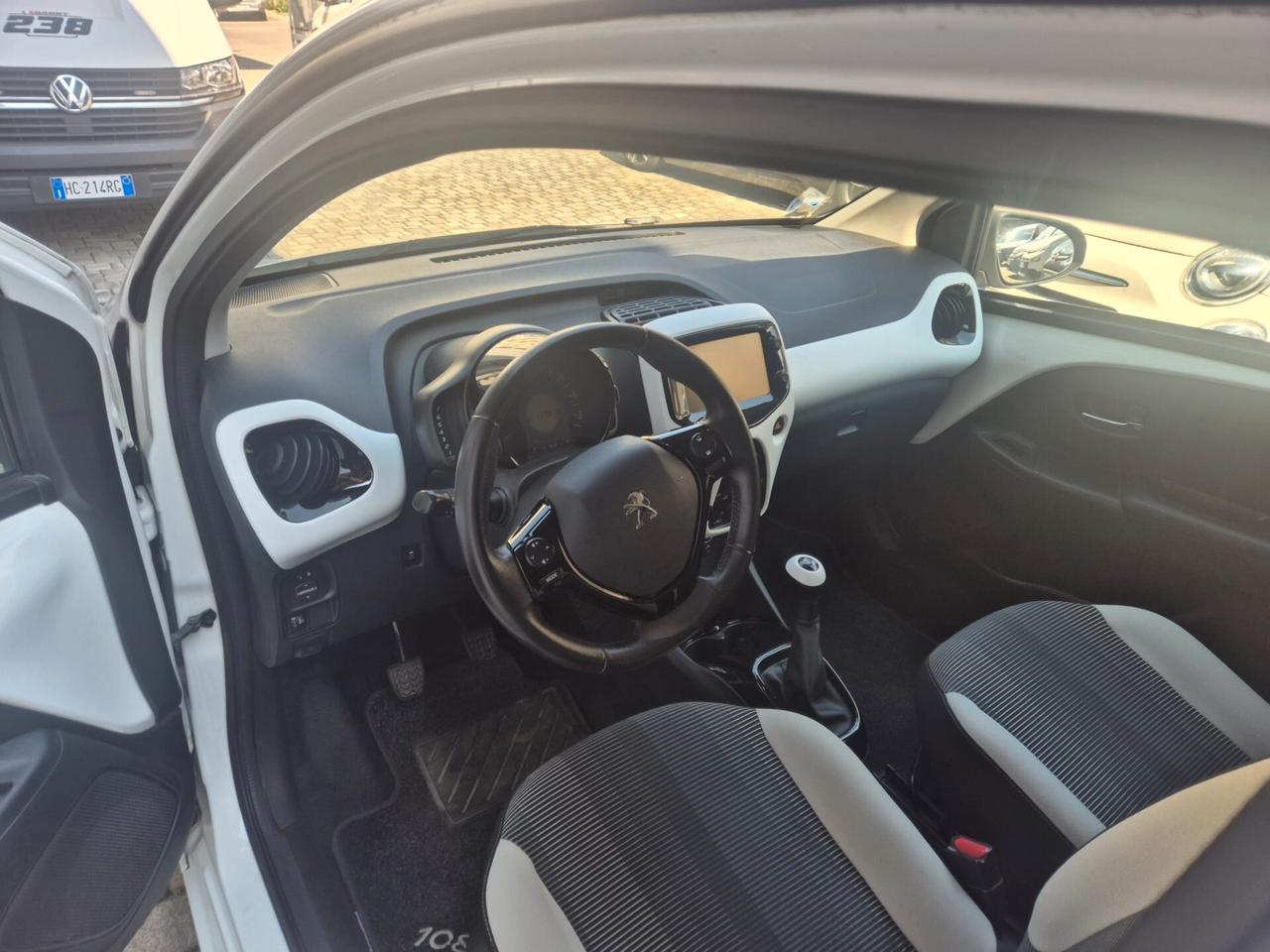 PEUGEOT 108 Decappottabile 5p 1.2 puretech Allure Top!