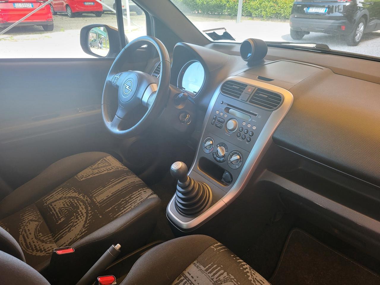 Opel Agila 1.0 12V 68 CV Ecotec