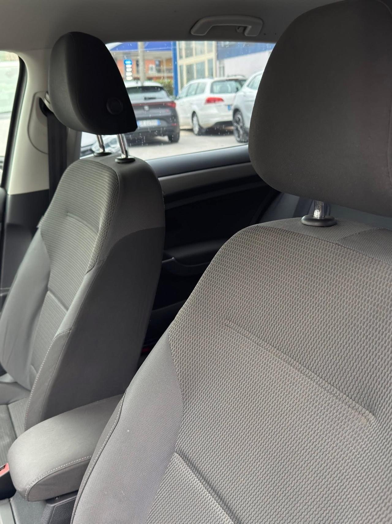 Volkswagen Golf 1.6 TDI 110 CV DSG 5p. Highline BlueMotion Technology