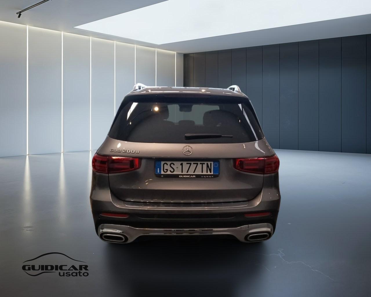 Mercedes-Benz GLB - X247 2023 - GLB 200 d AMG Line Premium auto