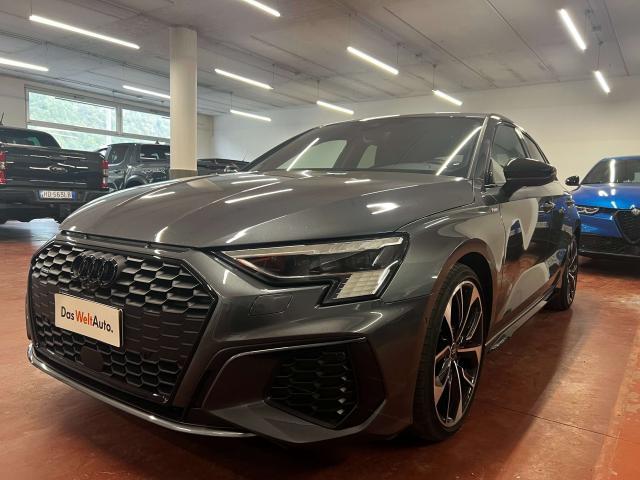 Audi A3 A3 Sportback 40 2.0 tfsi S line edition quattro s-tronic - Black pack