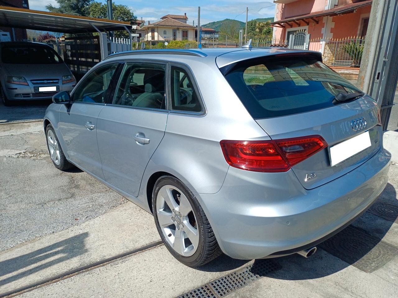Audi A3 SPB1.6 TDI diesel S tronic Ambition
