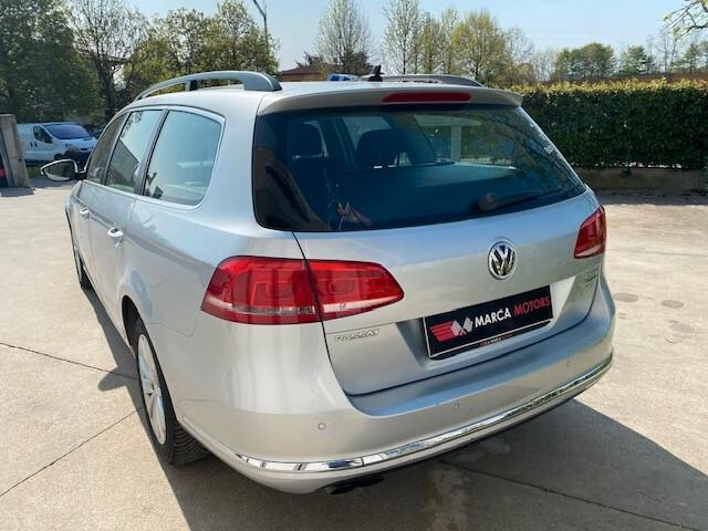 Volkswagen Passat VII 2011 Var. 2.0 TDI Comfortline Business