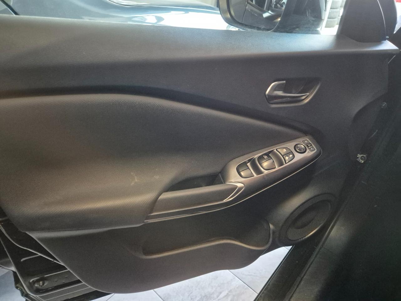 Nissan Juke 1.0 DIG-T 114 CV Acenta