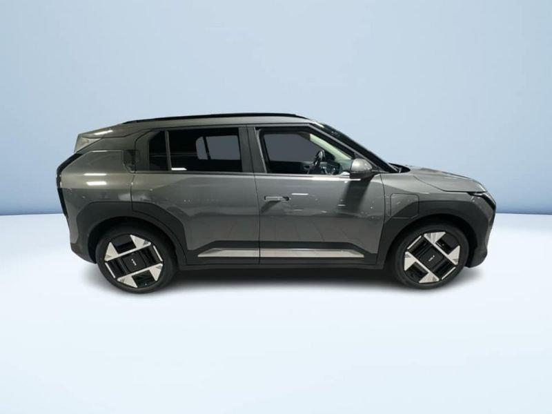 Kia EV3 Standard Range Earth