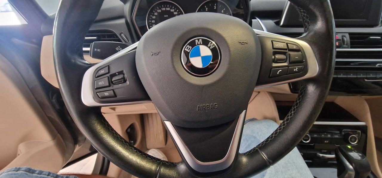 Bmw 2er Active Tourer 220xdrive Luxury 190 cv