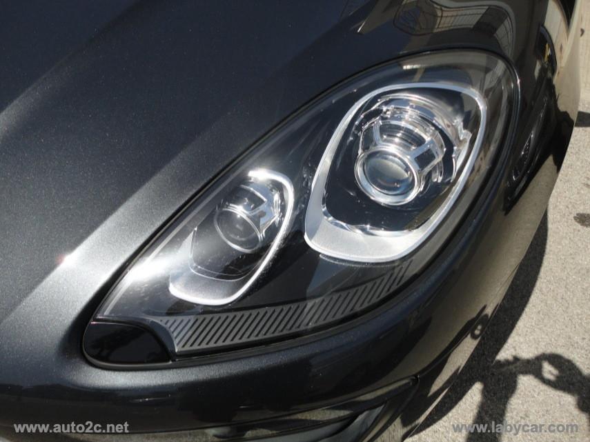 PORSCHE Macan 3.0 S
